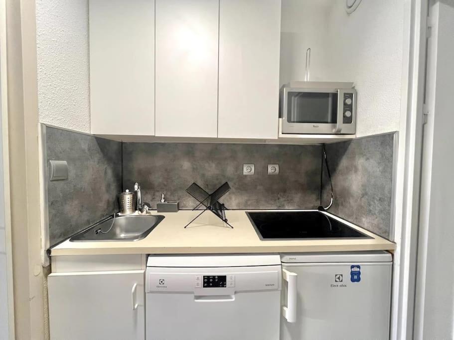 Appartement Port De Hyeres 4 Personnes المظهر الخارجي الصورة